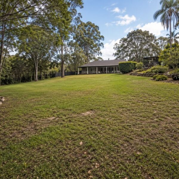 Large rolling block in The Hills Shire before landscaping